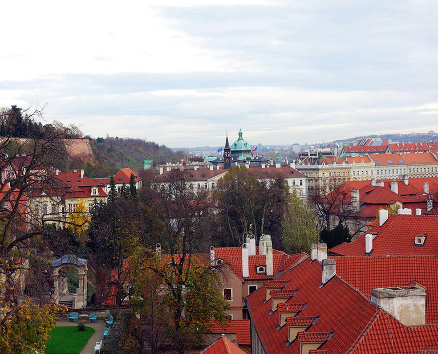 ../Images/PAN,HSIAO-PING.Czech Republic.Golden Well Hotel (29).jpg